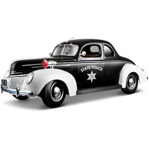 Ford Deluxe Police 1939 Skala 1:18