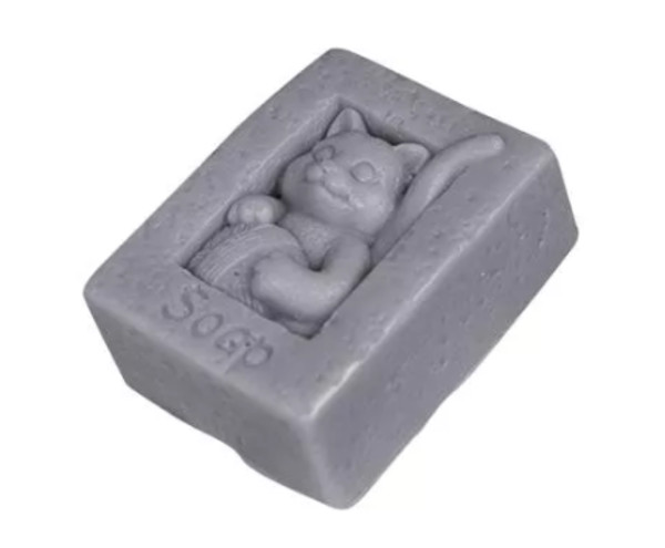 Szary kot z kłębkiem wełny Naturalne mydełko glicerynowe