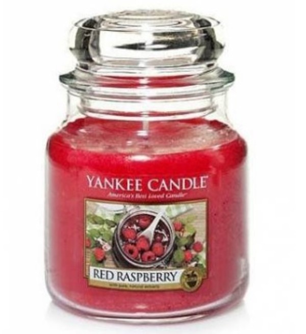 Red Raspberry Średnia świeca zapachowa w słoiku
